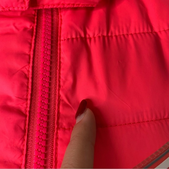 Superdry The Original Fuji Jacket Women's Pink Red Hooded Vest Size Small - Picture 8 of 16